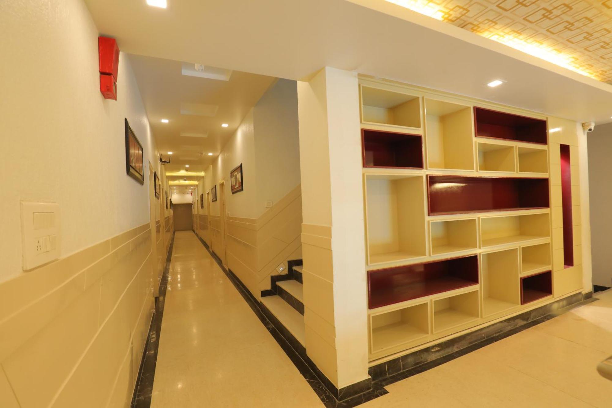 Tājganj Hotel Red Carpet מראה חיצוני תמונה